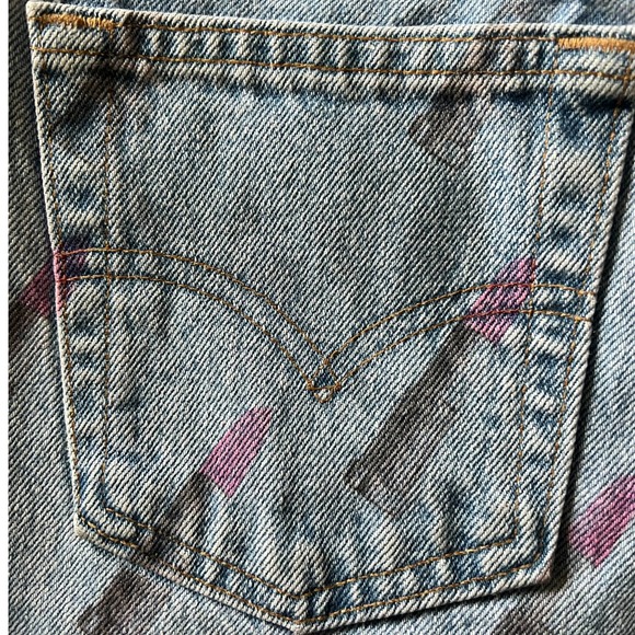 Vintage Levi’s cutoff lipstick bullet shorts - Picture 8 of 12
